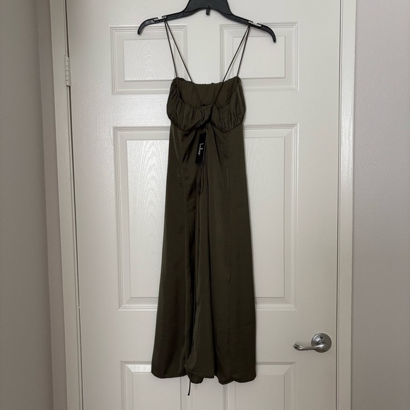 NWT Lulu's Dark Green Dress - Picture 4 of 6